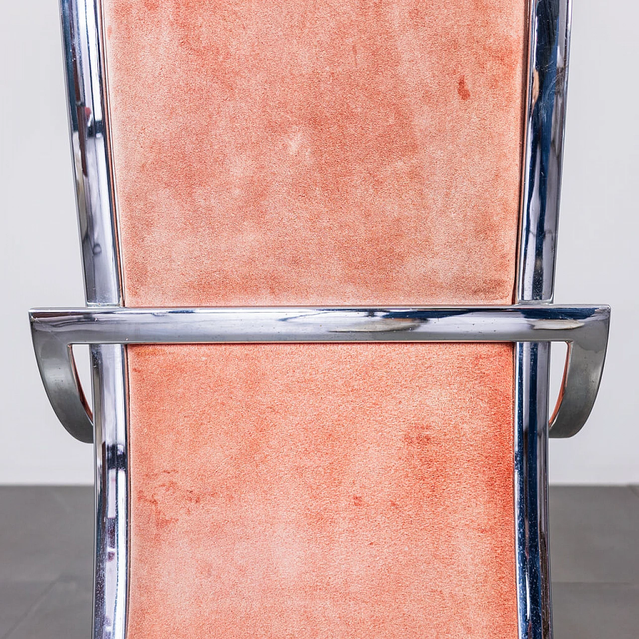 4 Sedie in metallo con seduta e schienale in alcantara rosso, anni '70 1232867