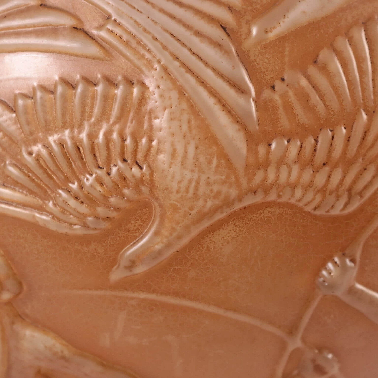 Vaso in vetro con decoro a rilievo, anni '30 1233186