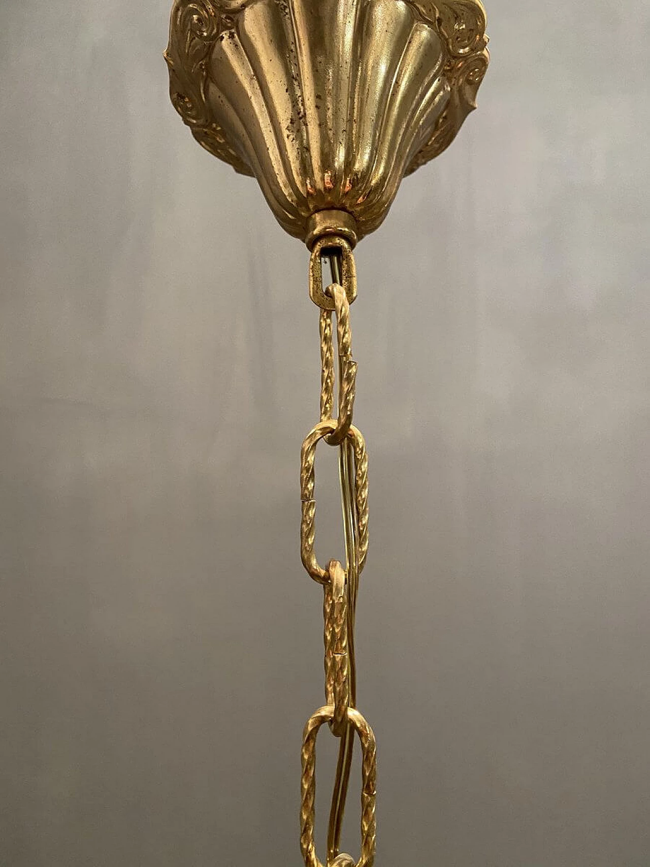 Coppia di lampadari a sospensione in vetro e ottone, anni '60 1233225