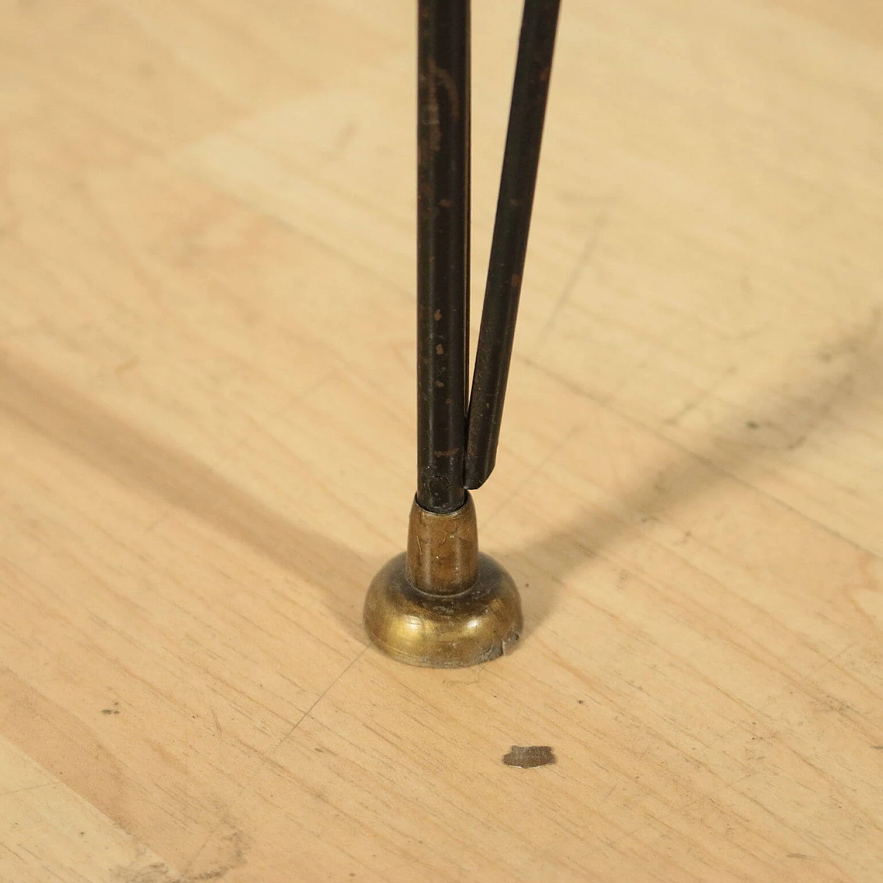 Tavolino in mogano e metallo, anni '60 1233419