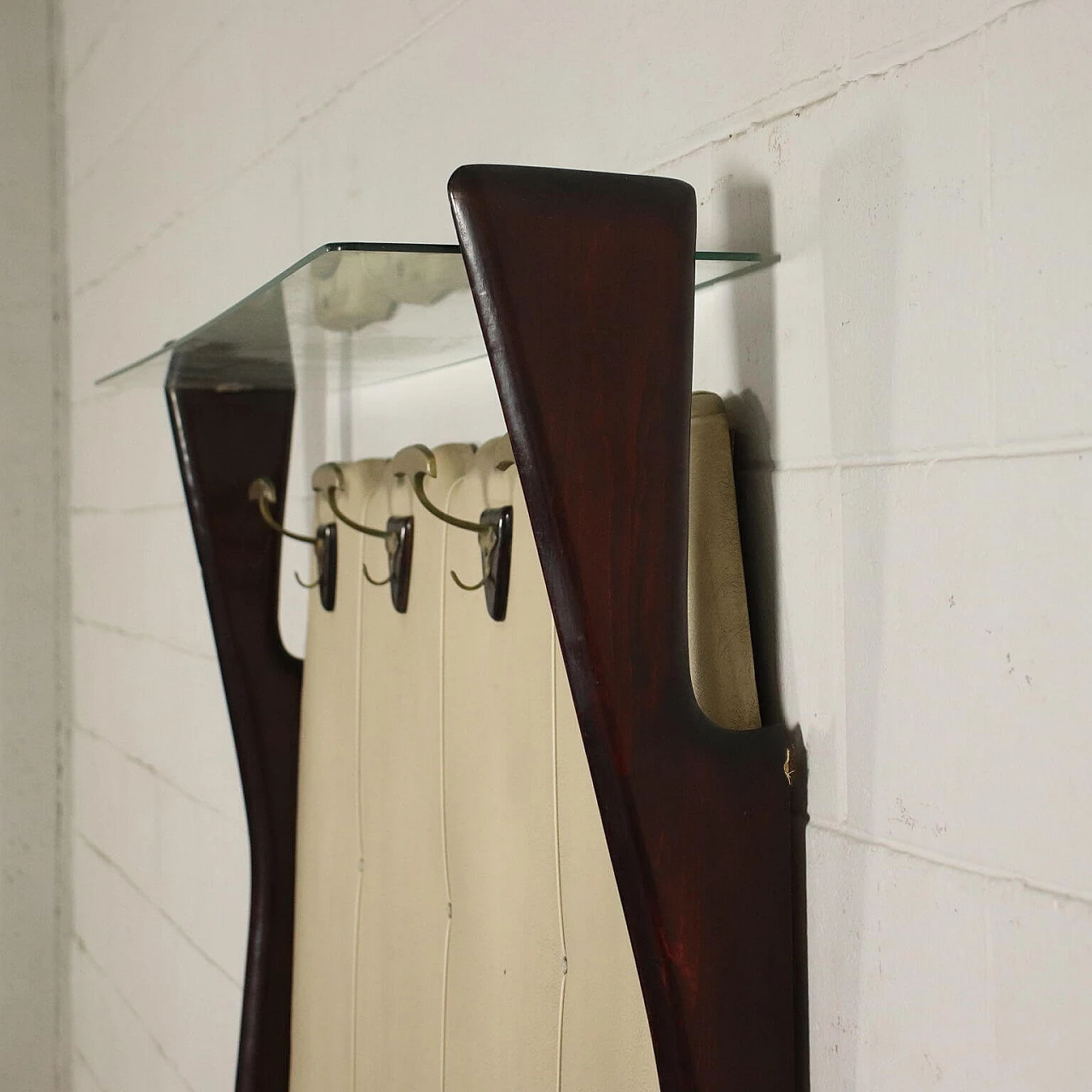 Coat stand in wood, brass, skai and glass, 50s 1233439