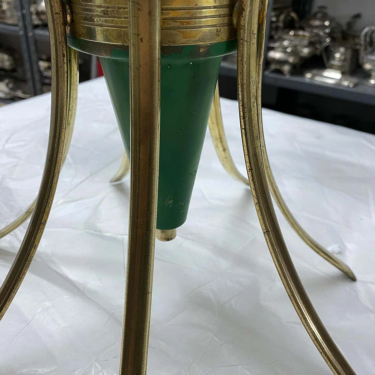 Chandelier in brass and opaline glass by Stilnovo, 60s 1233686