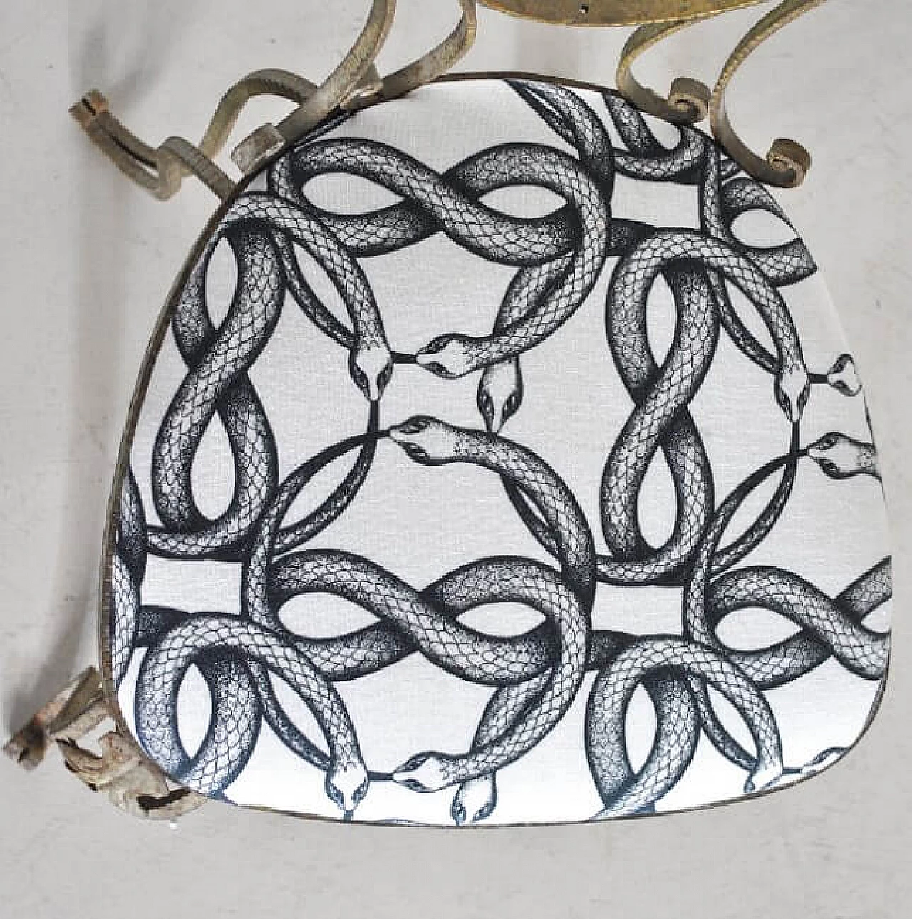 Sedia in ferro battuto e dorato di Pier Luigi Colli, anni '60 1233912