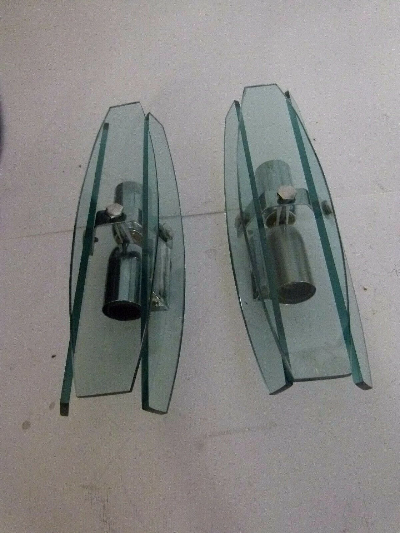 Coppia di applique in vetro e metallo di Veca, anni '60 1234323