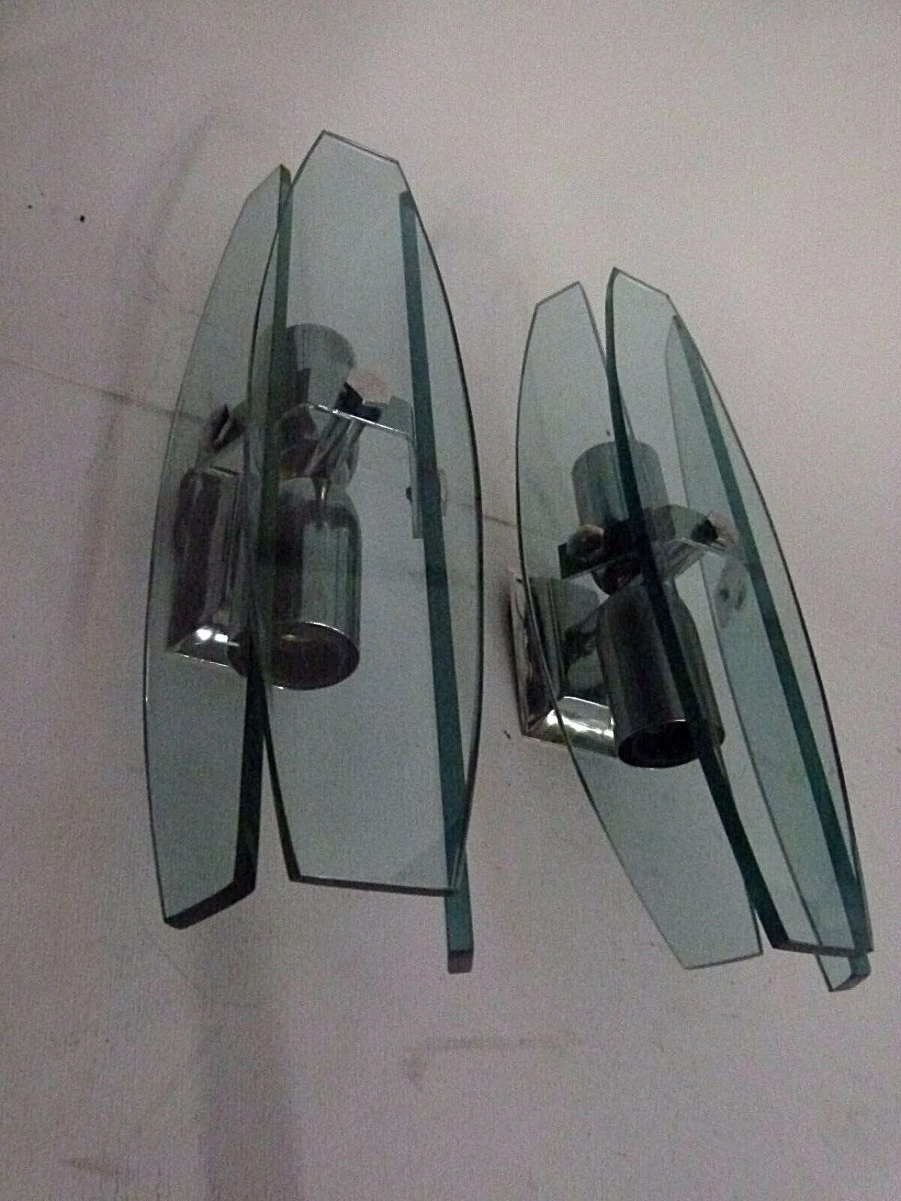 Coppia di applique in vetro e metallo di Veca, anni '60 1234325