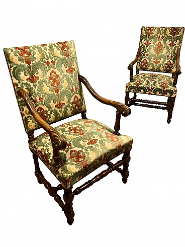 Pair of Rocchetto Armchairs in walnut covered in fabric, Turin, original early 19th century