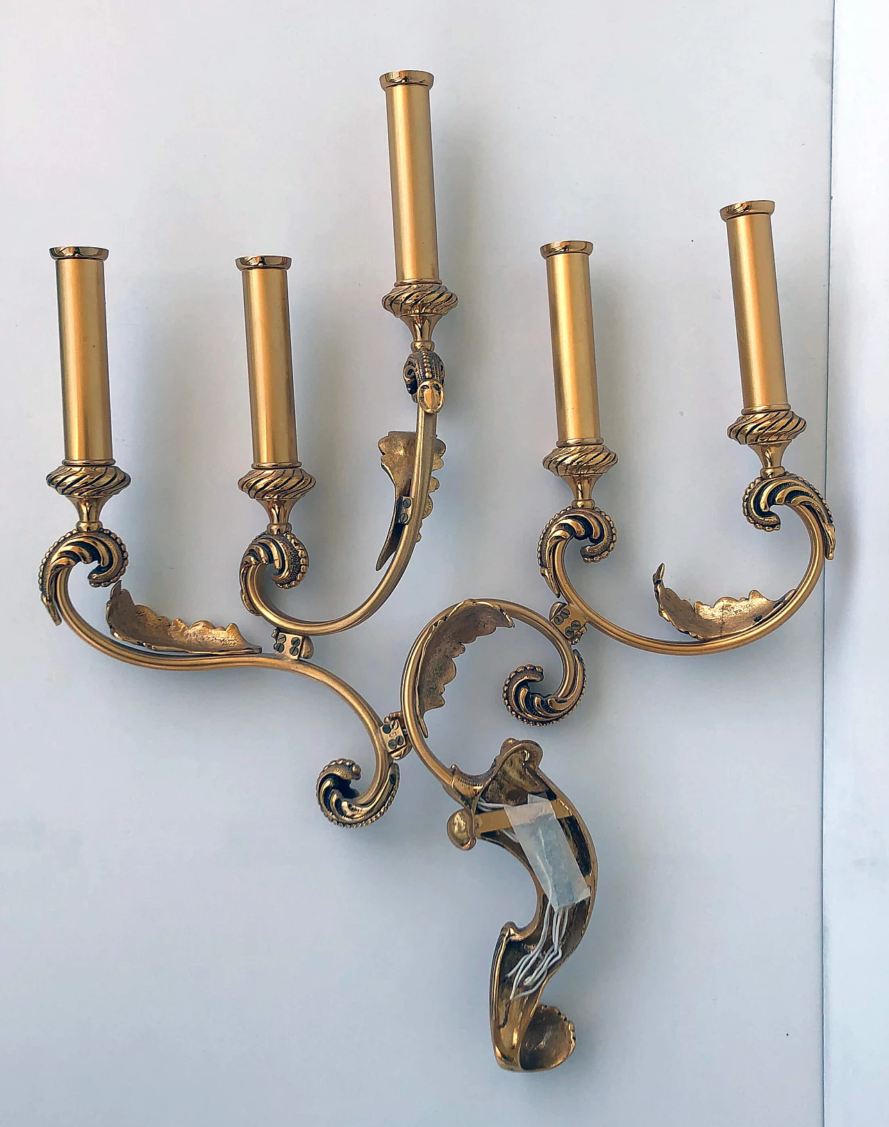 Pair of wall lamps in brass, 60s 1235797