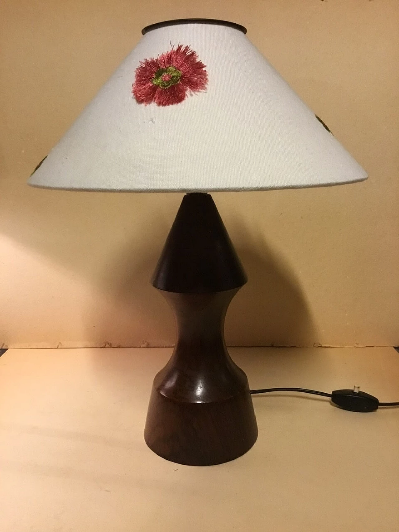 Table lamp in walnut wood, 60s 1236727