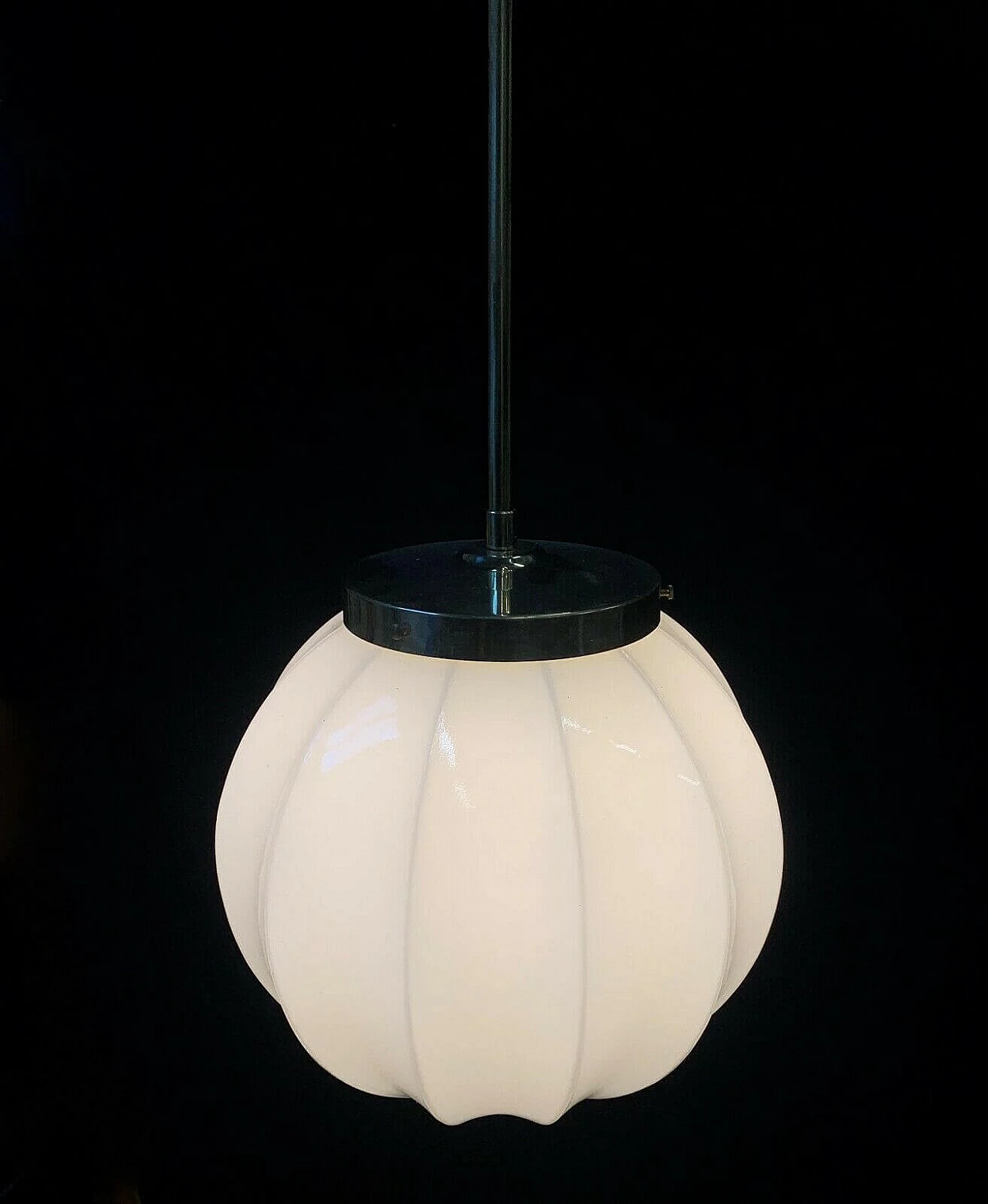 Lampadario in metallo e vetro attribuibile a Stilnovo, anni '50 1236964