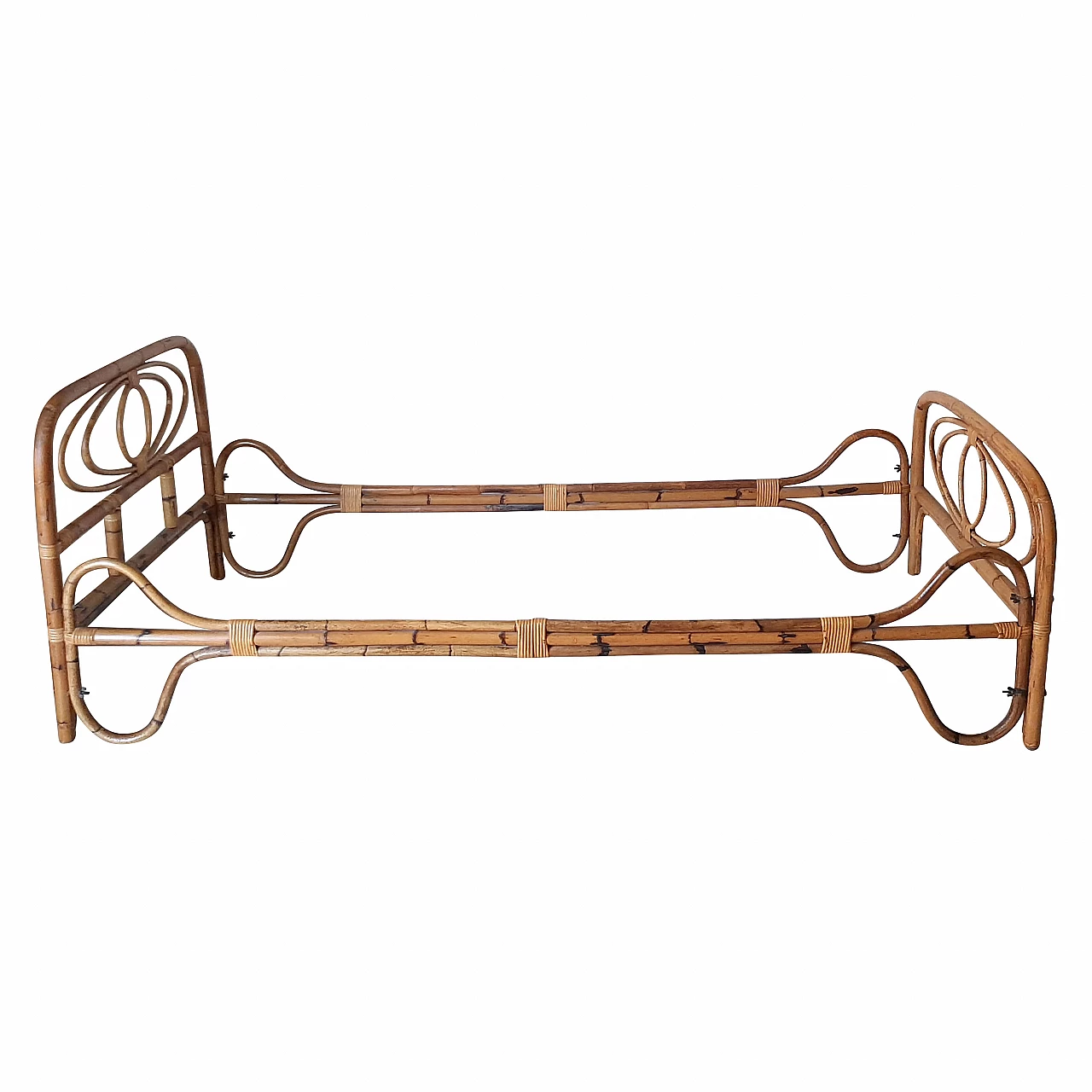 Letto singolo in bamboo con viti in ottone, anni '70 1237027