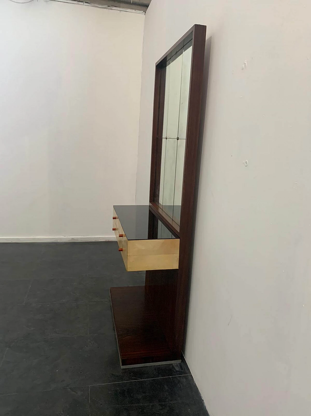 Entryway cabinet with drawers and mirror in rosewood and parchment with glass top by Guglielmo Ulrich, 50s 1237379