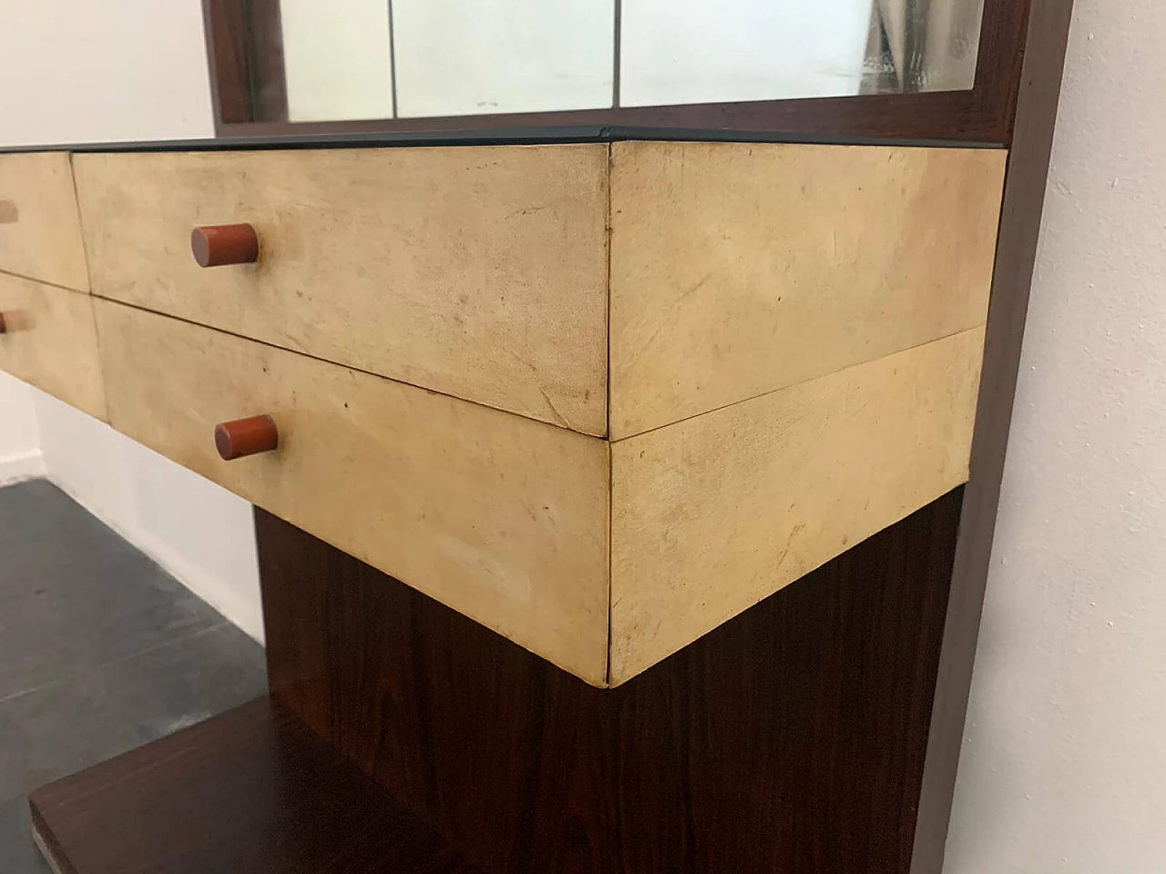 Entryway cabinet with drawers and mirror in rosewood and parchment with glass top by Guglielmo Ulrich, 50s 1237382