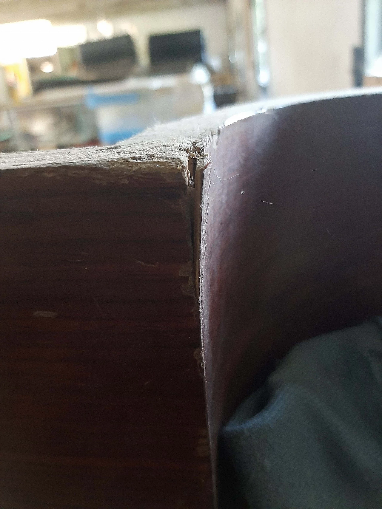 Rosewood chest of drawers, 70's 1237504