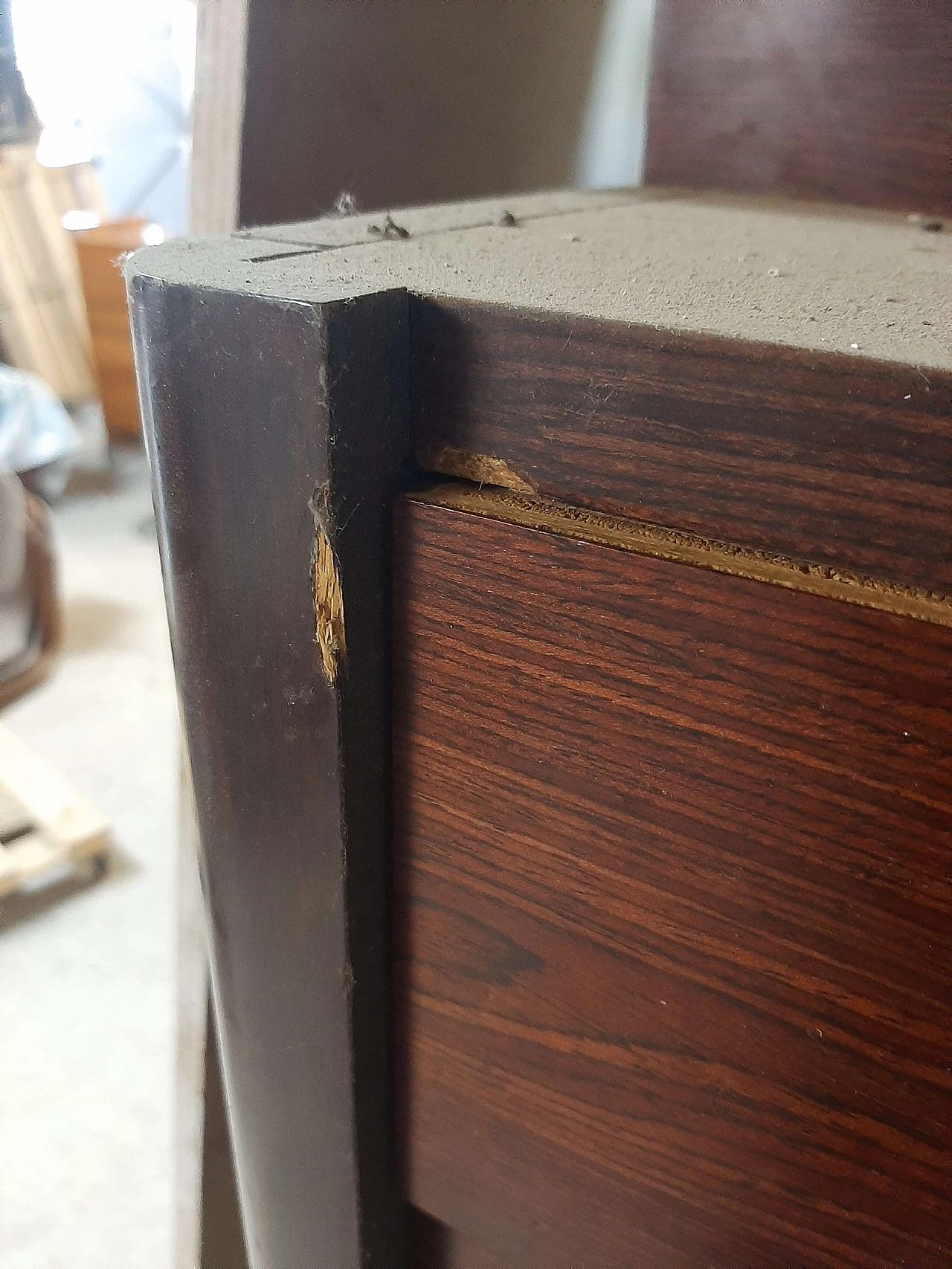 Rosewood chest of drawers, 70's 1237505