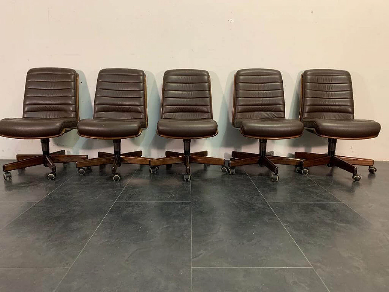 10 Leather swivel chairs by Vaghi, 1980s 1237625