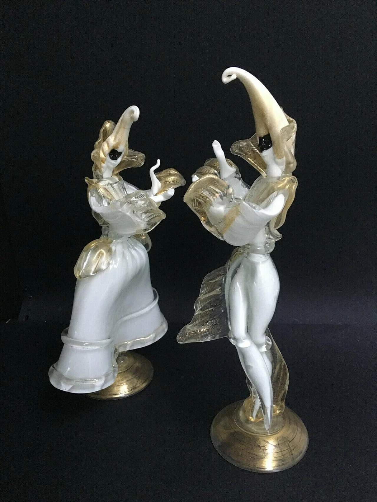 Pair of small statues of masked dancers in Murano glass by Cesare Toso, 80s 1237906