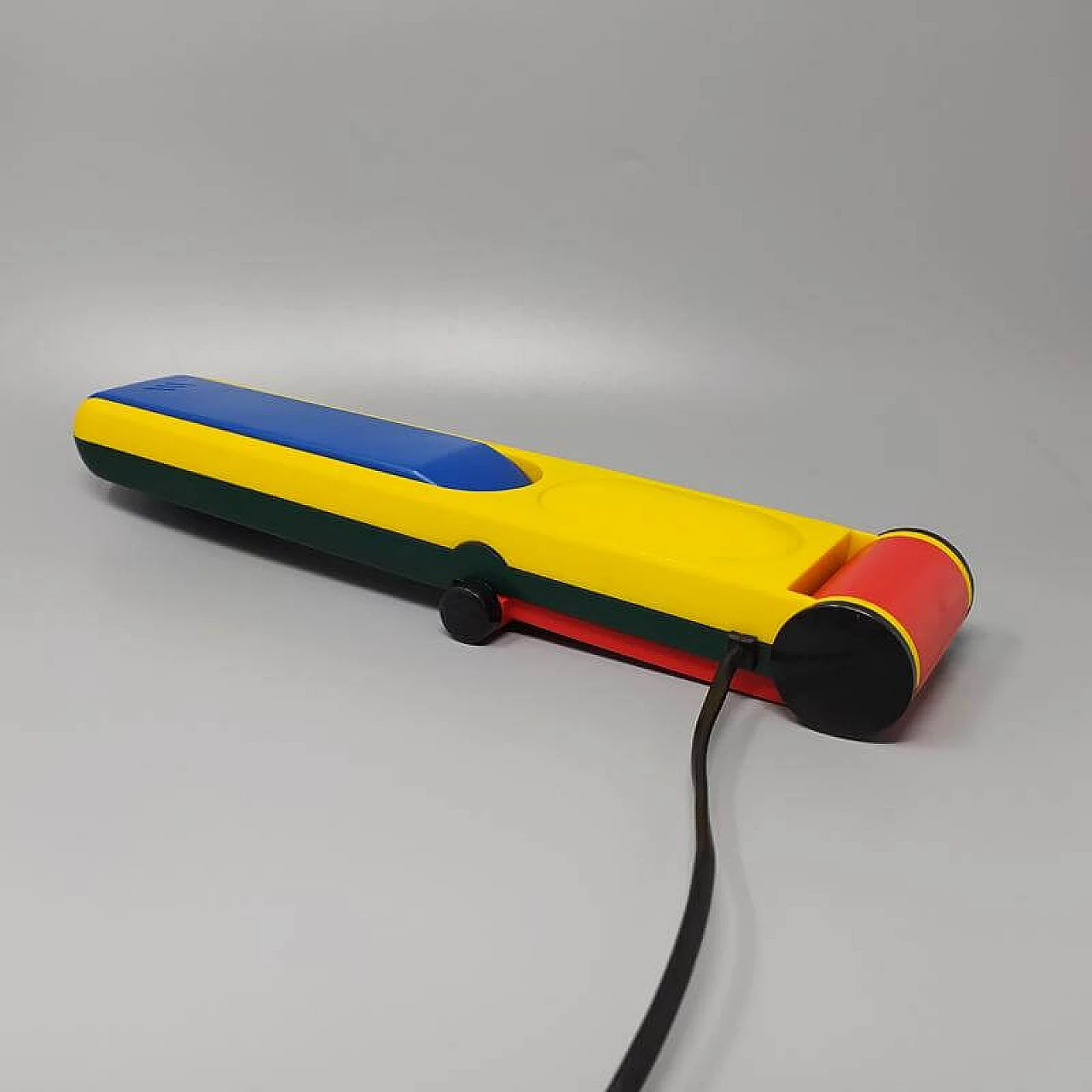 Table lamp by Benetton, 80s 1238788