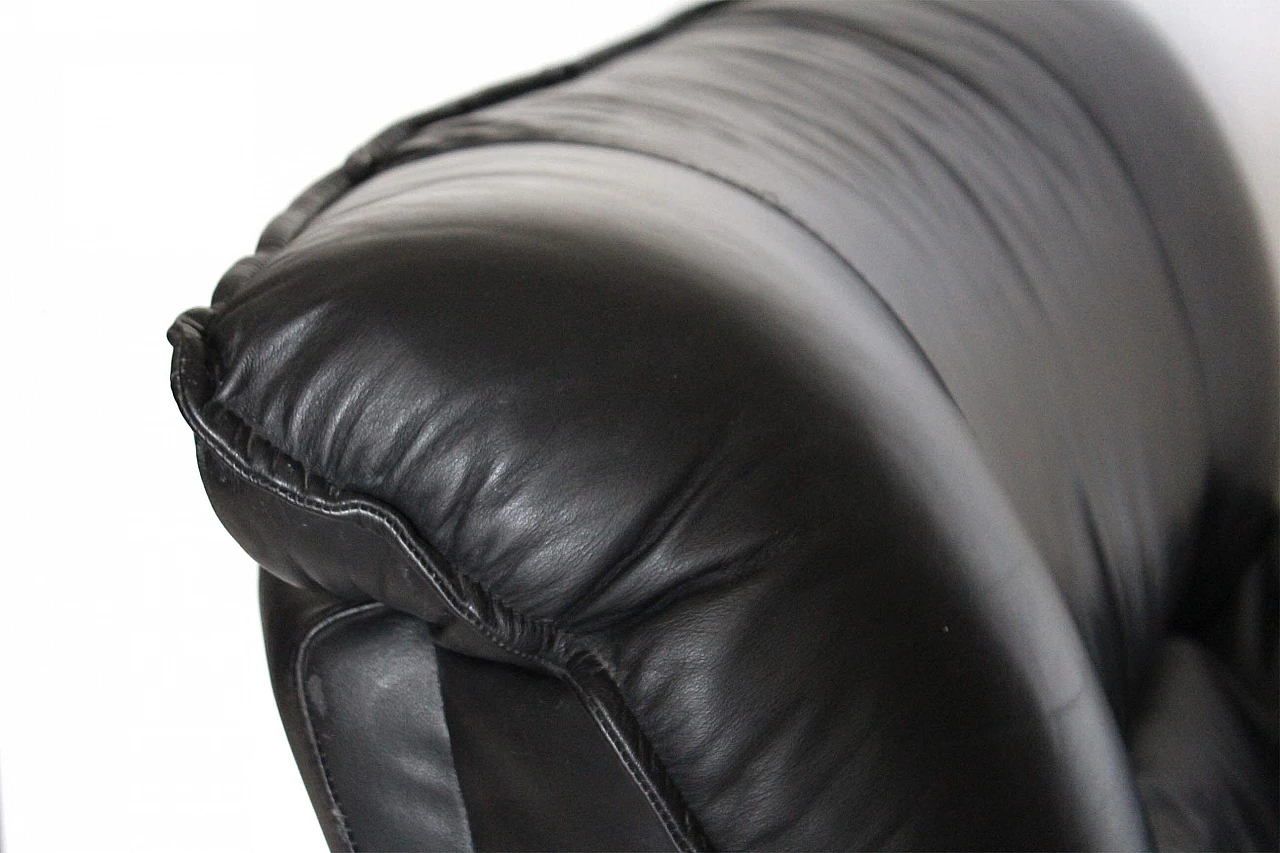 Coppia di poltrone in pelle, anni '80 1239125