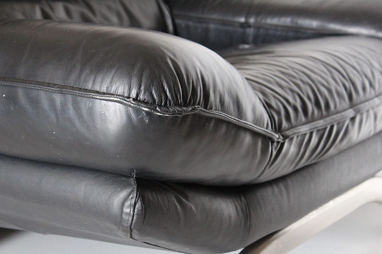Leather armchairs, 80s 1239126