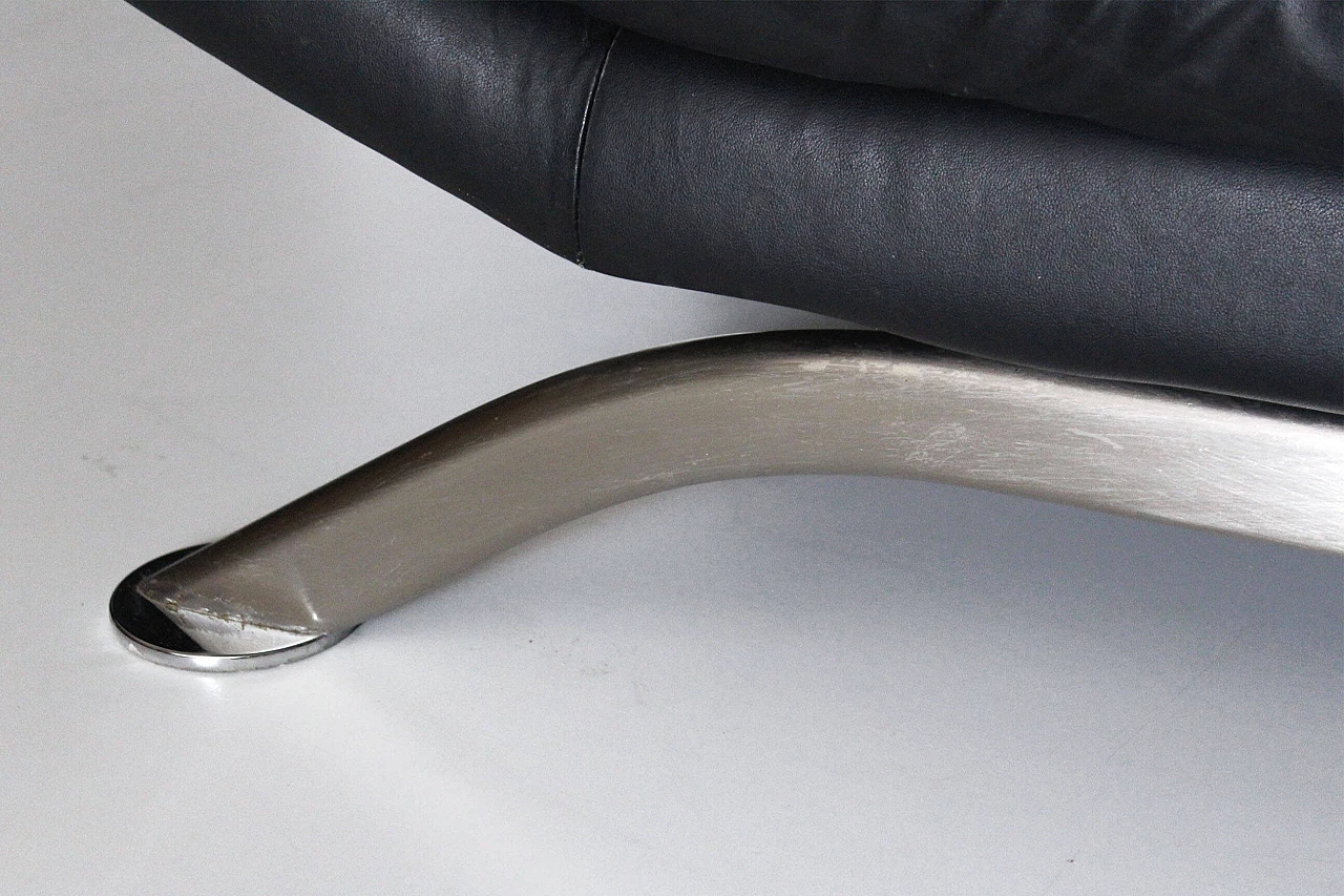 Coppia di poltrone in pelle, anni '80 1239129