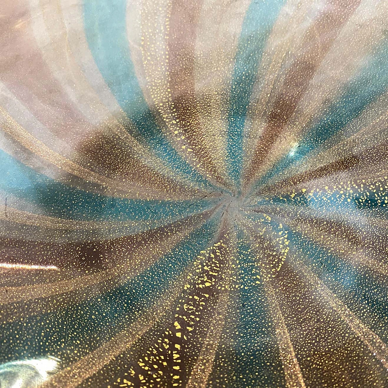 Centrotavola rotondo in vetro pesante di Murano, anni '70 1239975