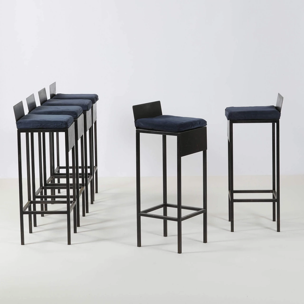6 Stools with steel frame and dark blue velvet cushions, 80s 1240073