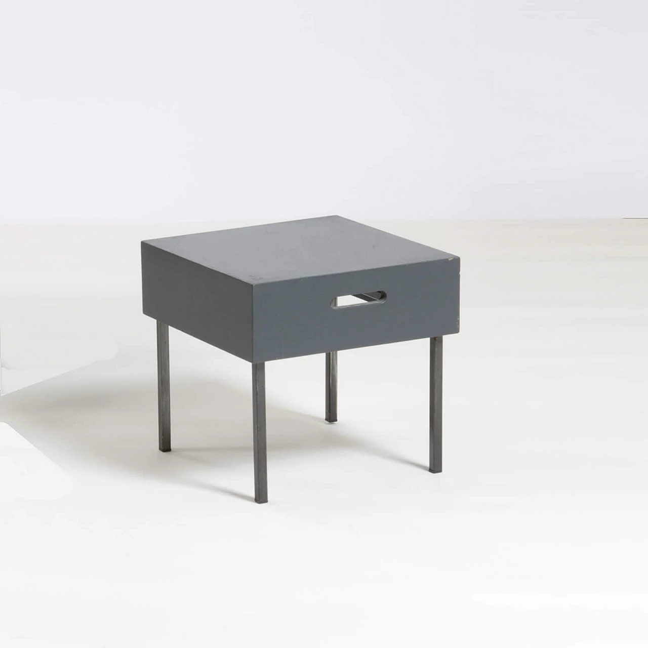 3 Tavolini bassi in legno e metallo, anni '80 1240079