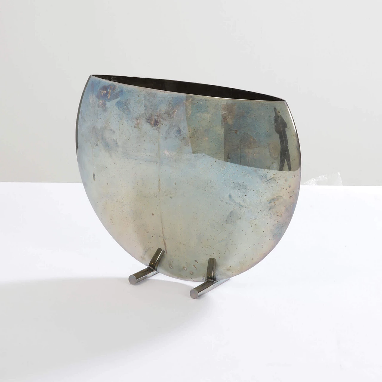 Vase in silvered metal, 70s 1240202