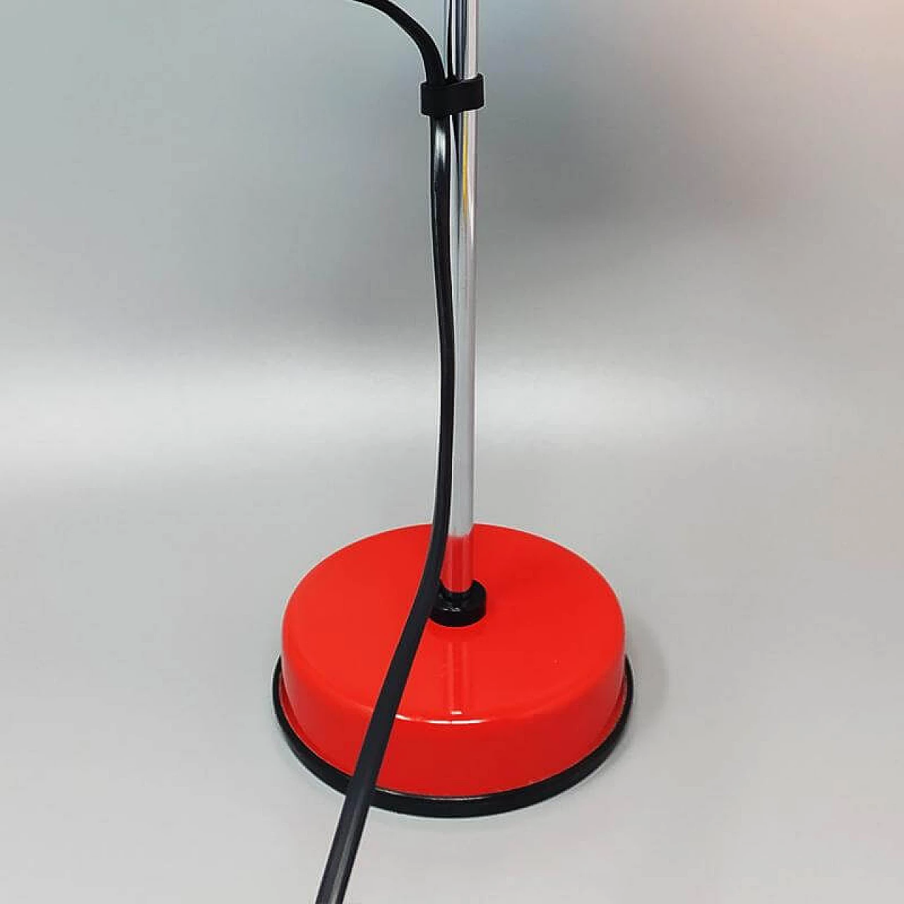 Red table lamp by Veneta Lumi, 1970s 1240633