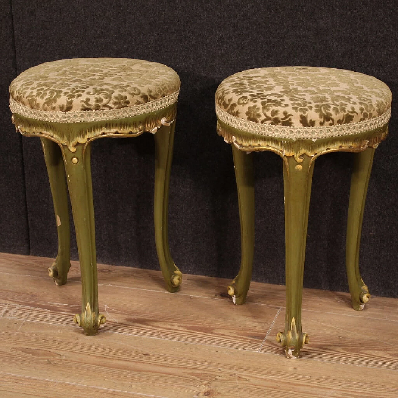 Pair of Venetian stools of the 20th century 1240684