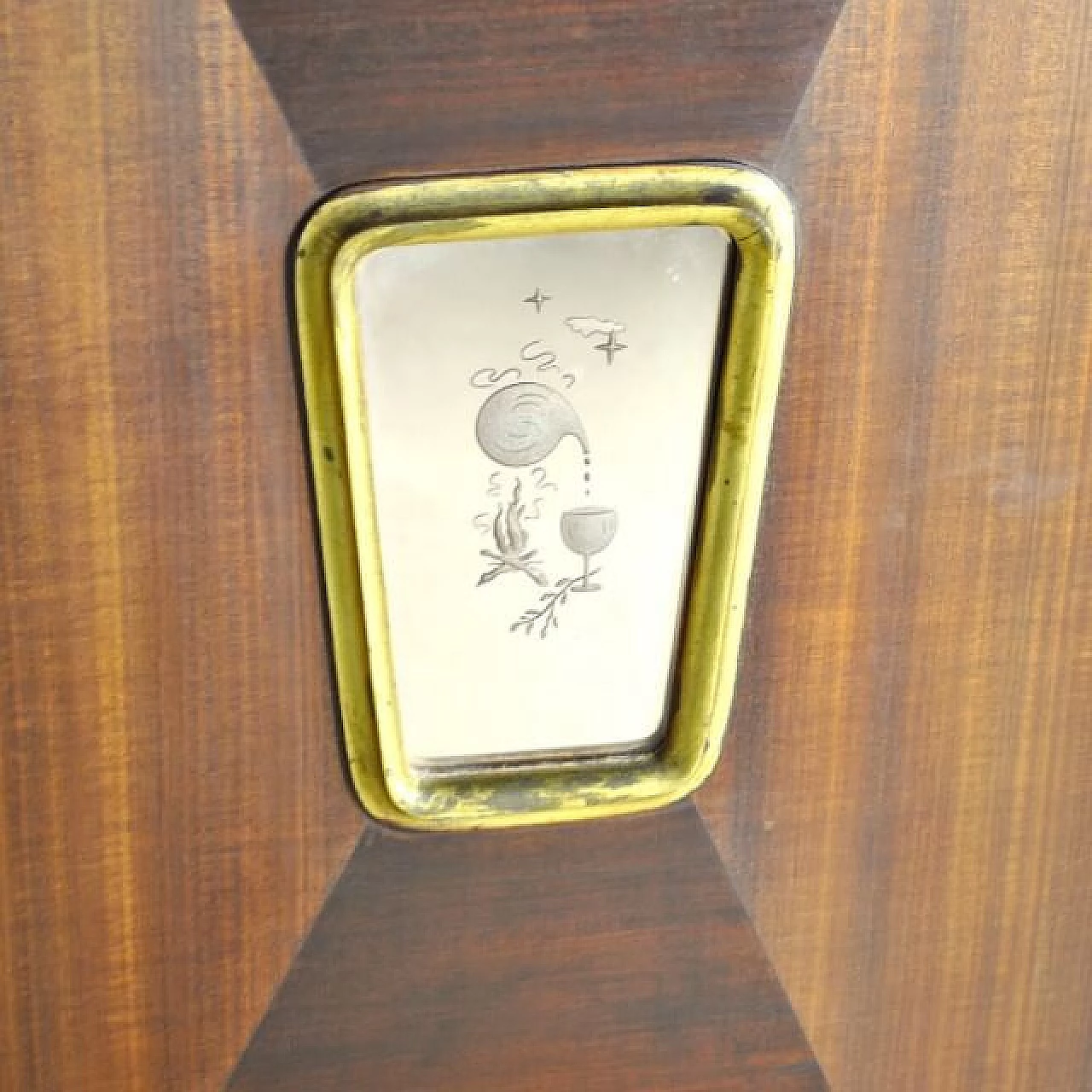 Mobile bar in noce, ottone e vetro satinato nello stile di Luigi Poppio di La Permanente Mobili Cantù, anni '40 1240959