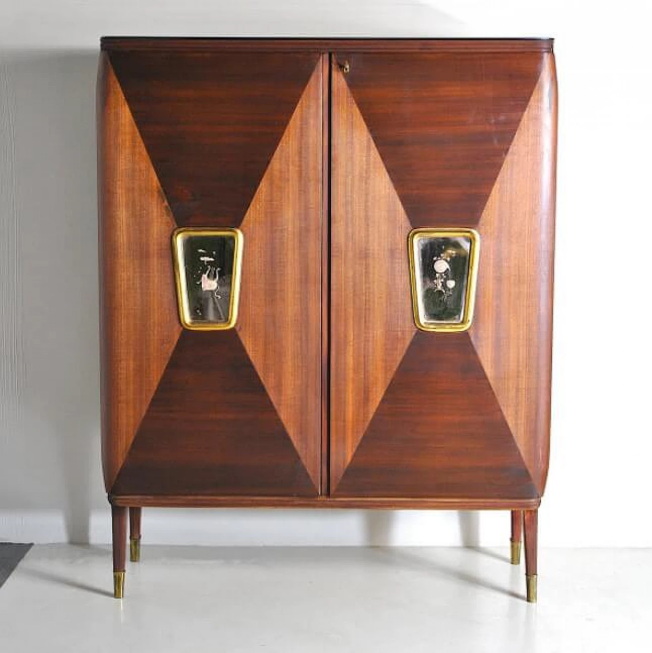 Bar cabinet in walnut, brass and frosted glass in the style of Luigi Poppio by La Permanente Mobili Cantù, 40s 1240963