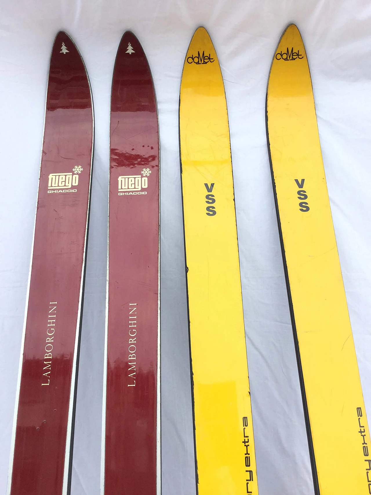 2 Pairs of Lamborghini Fuego and VSS skis, 70s 1241833