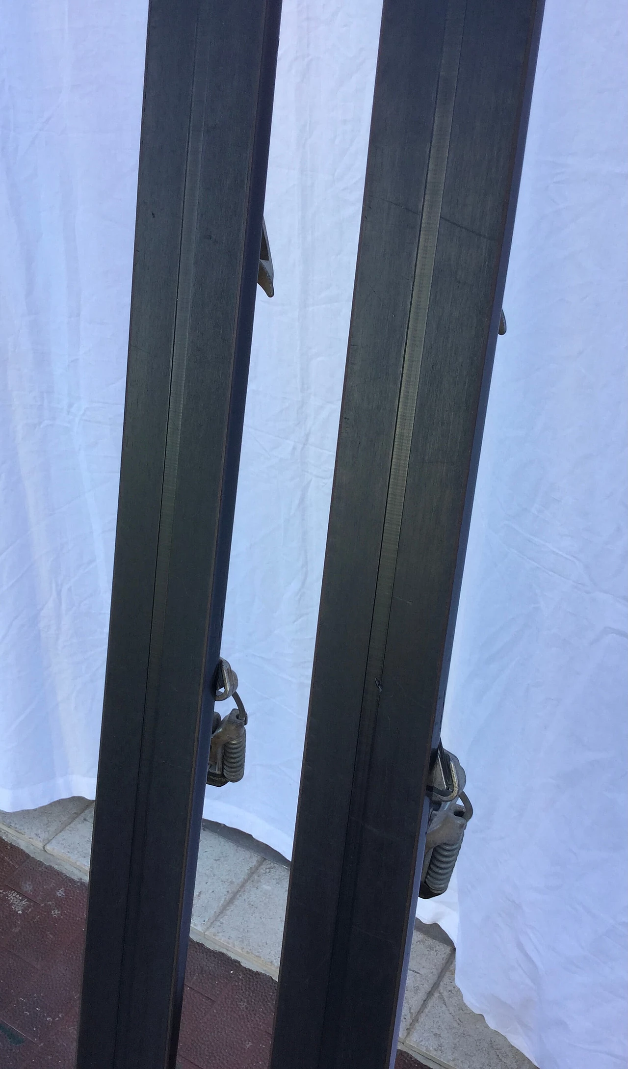 2 Pairs of Lamborghini Fuego and VSS skis, 70s 1241839