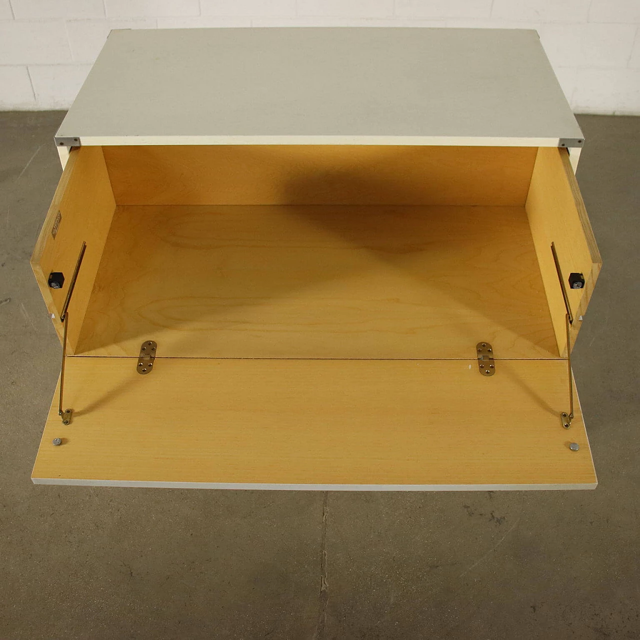 Vespucci chest of drawers in lacquered wood and brass by La Rinascente, 60s 1243541