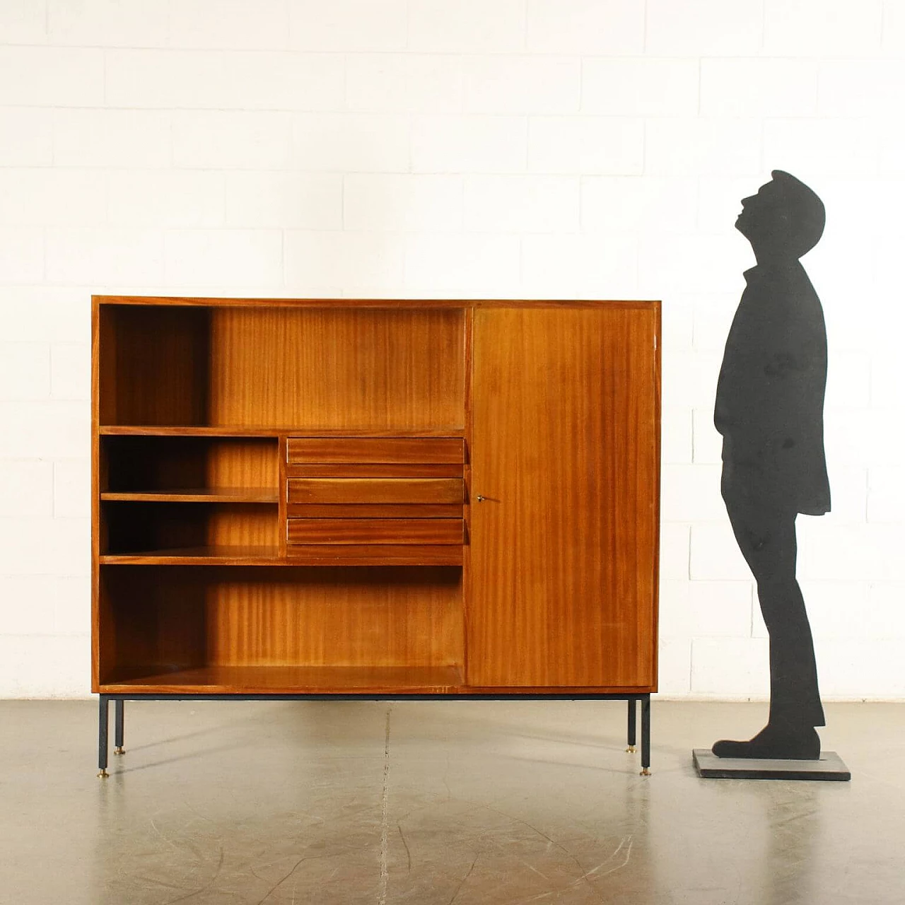 Bookcase in mahogany, metal and brass, 60s 1243570