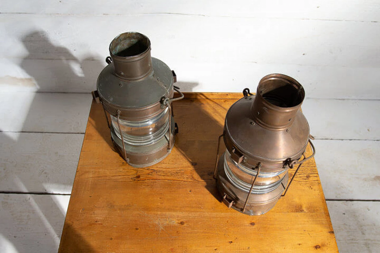 Pair of naval lanterns in copper, early '900 1243909
