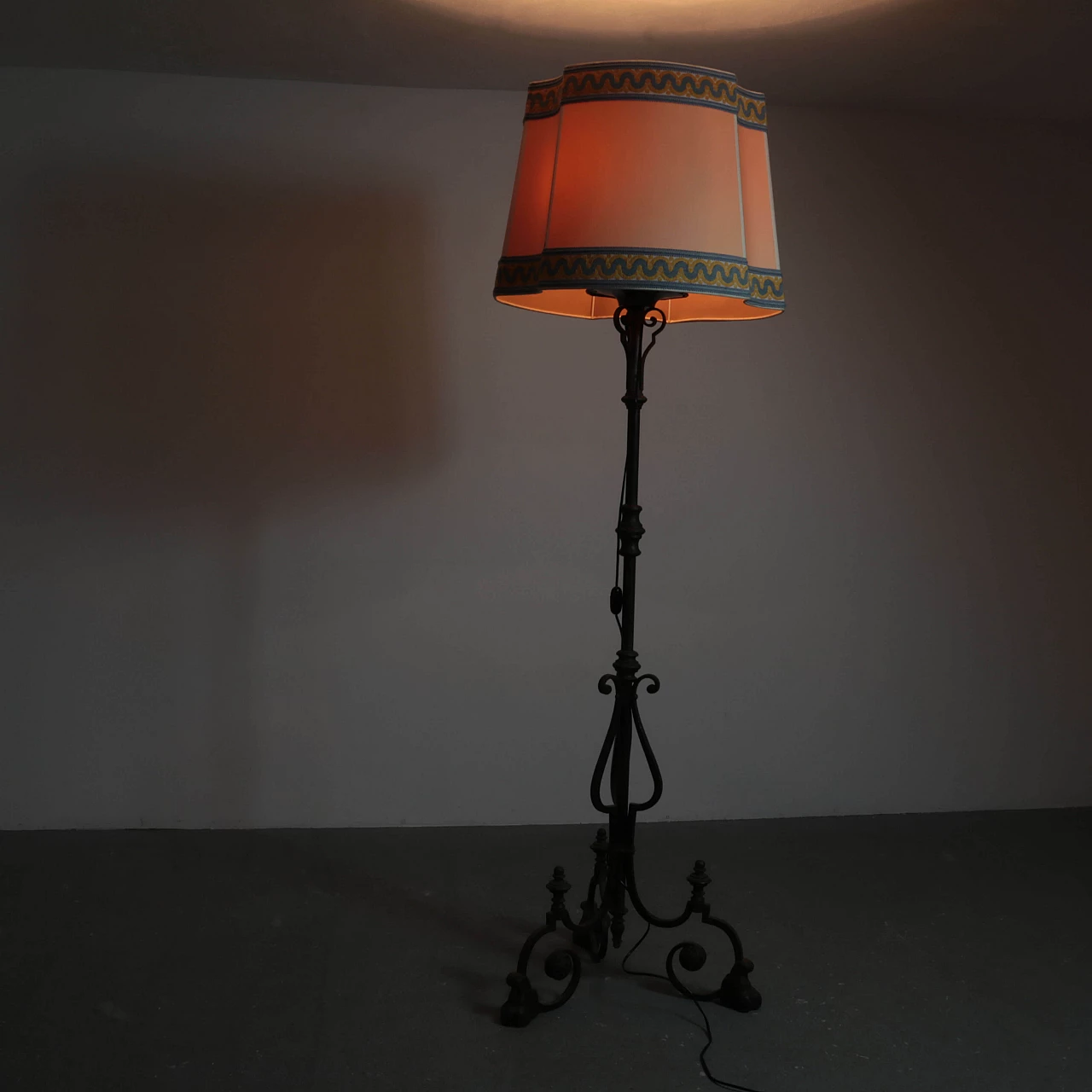 Iron floor lamp, 40s 1244007