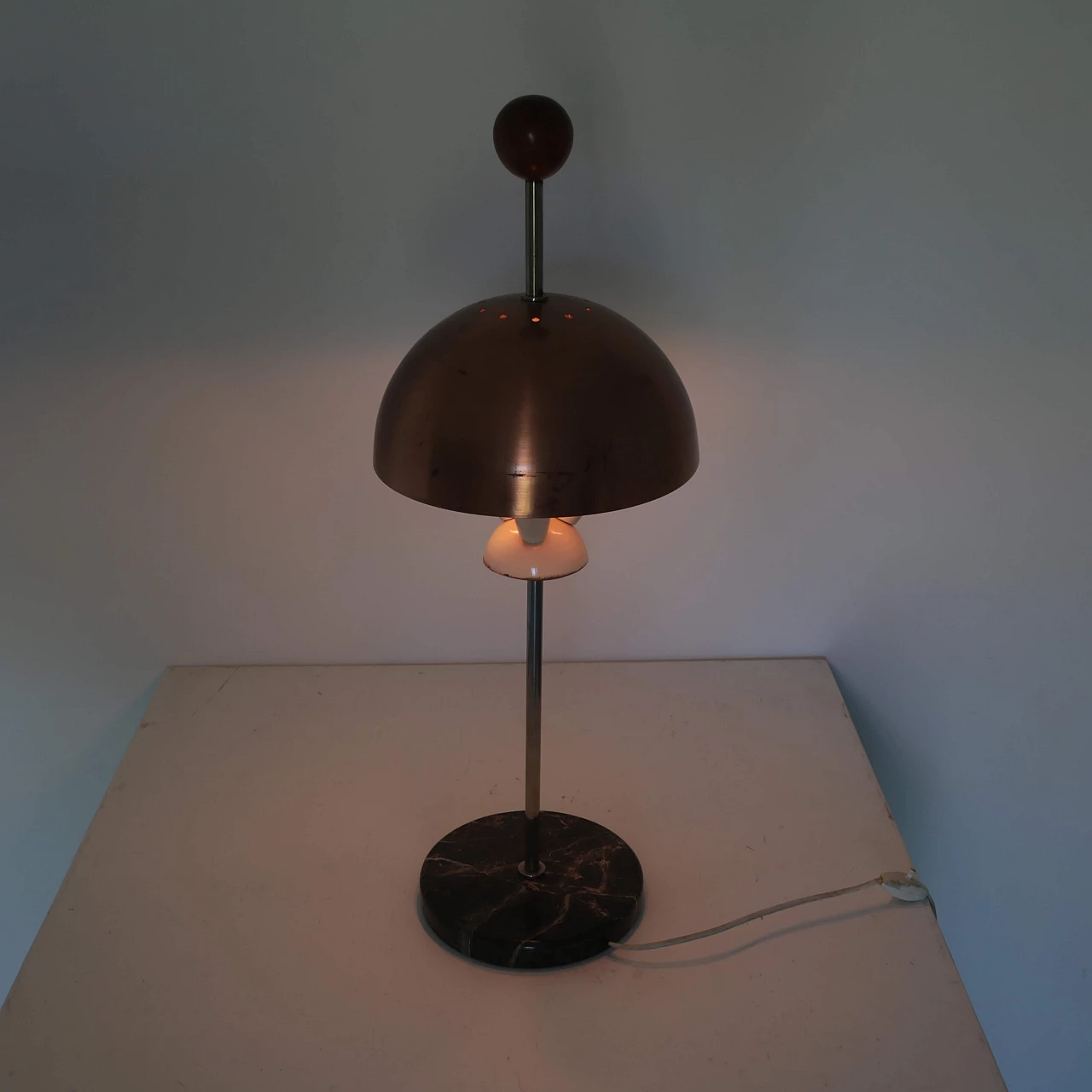 Marble and copper table lamp, 60s 1244031