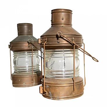 Pair of naval lanterns in copper, early '900