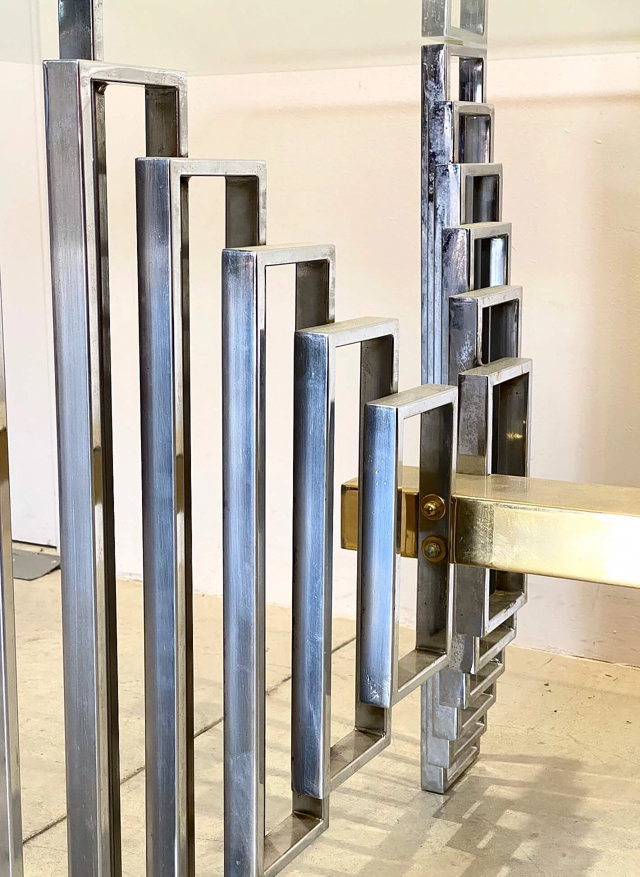 Glass and brass dining table, 70s 1244792