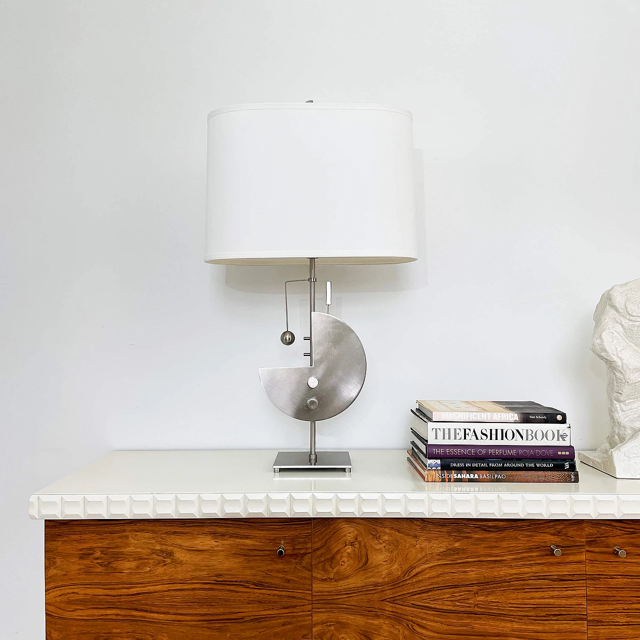 Sideboard in rosewood and white lacquer, 70s 1245009