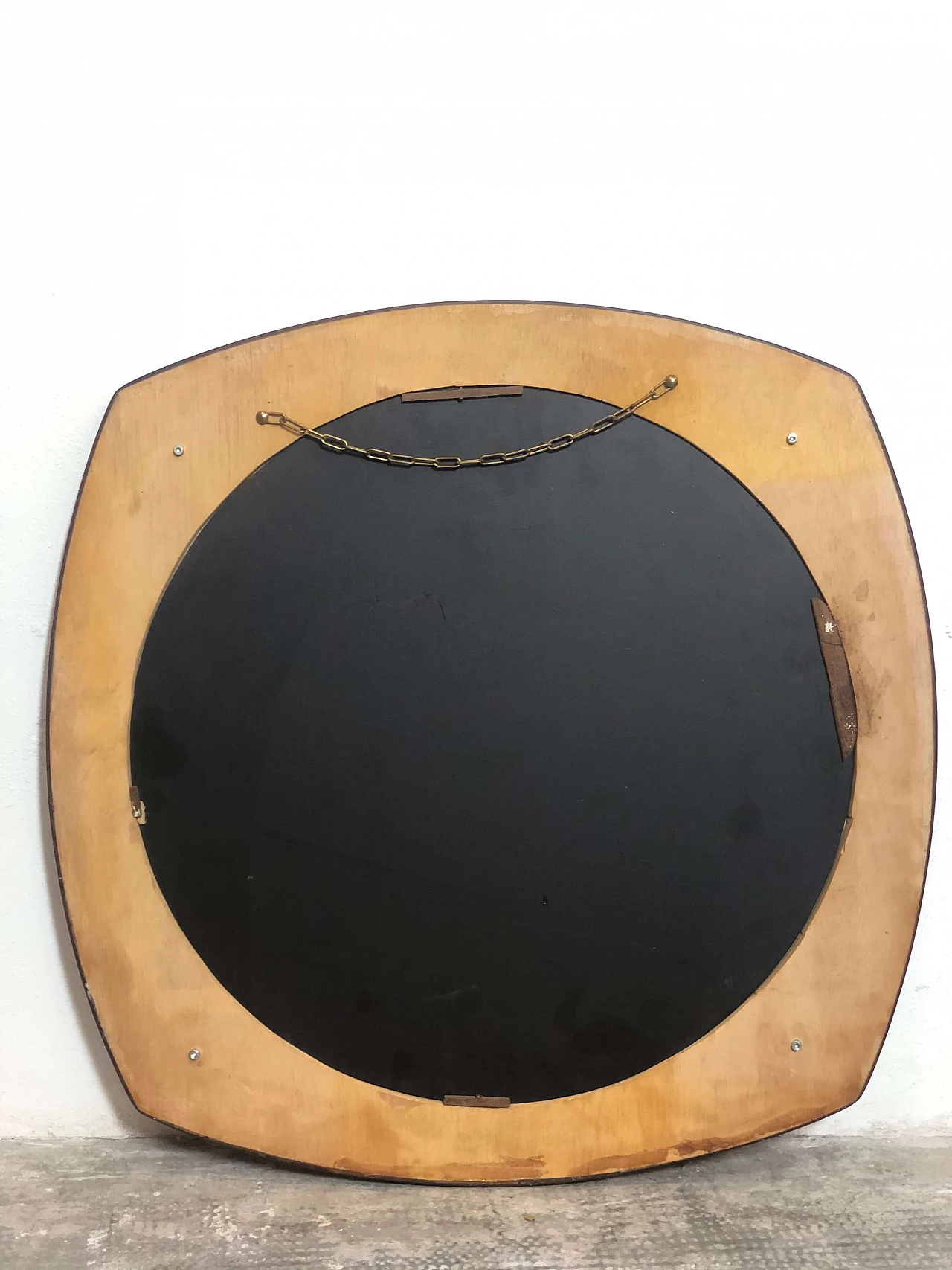 Specchio rotondo impiallacciato in teak, anni '60 1245570