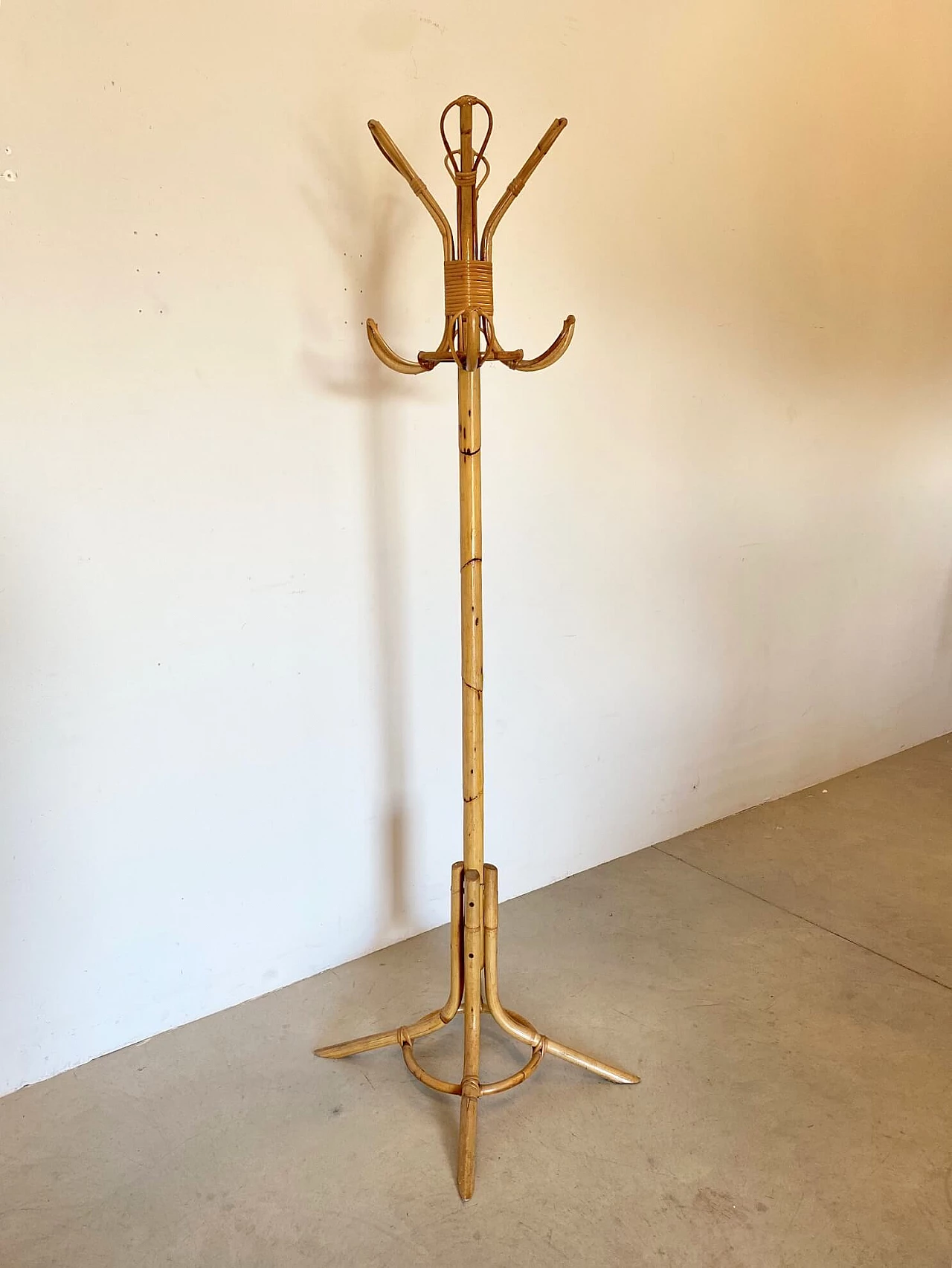 Bamboo coat stand, 70s 1246578