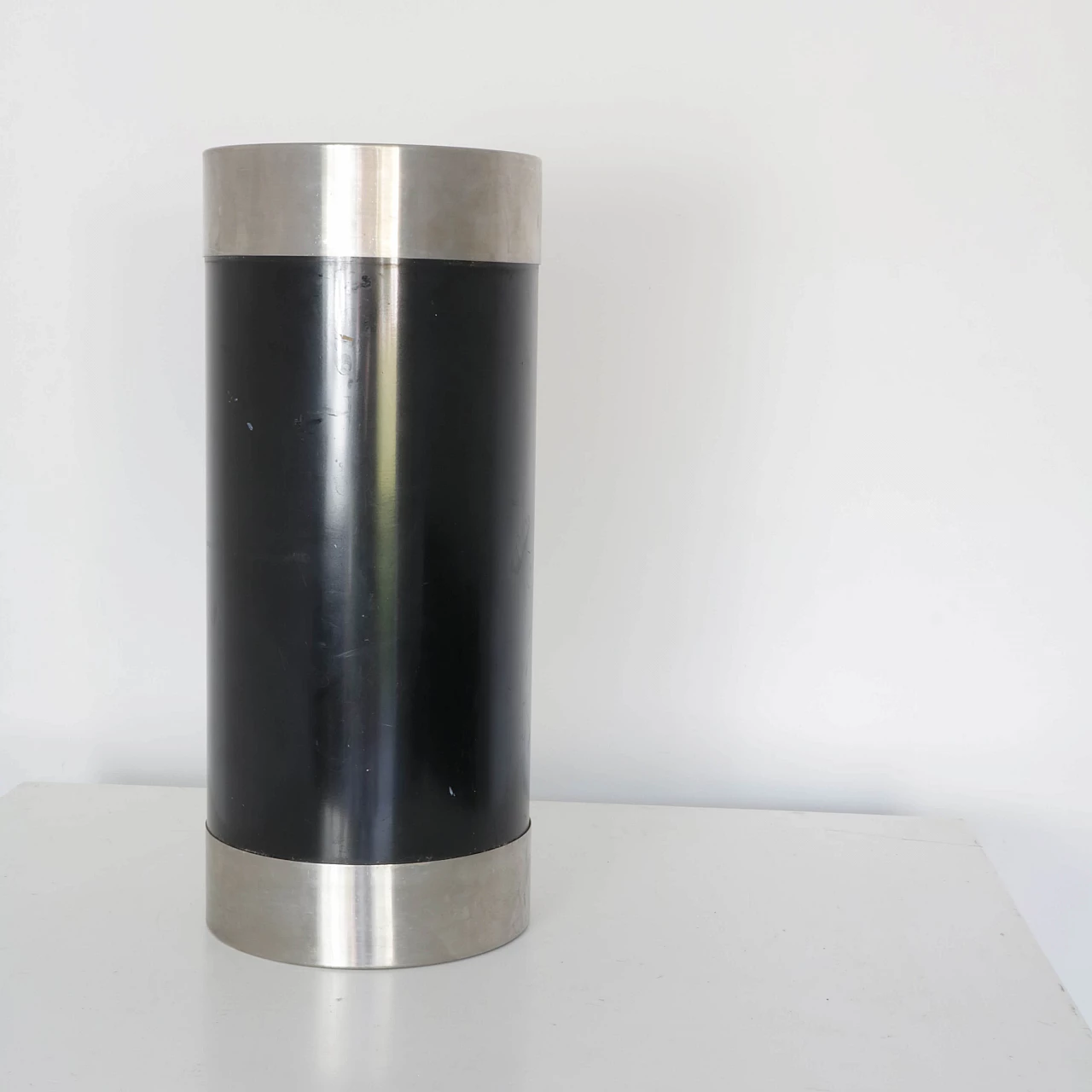 Black and metal umbrella stand, 70s 1247553