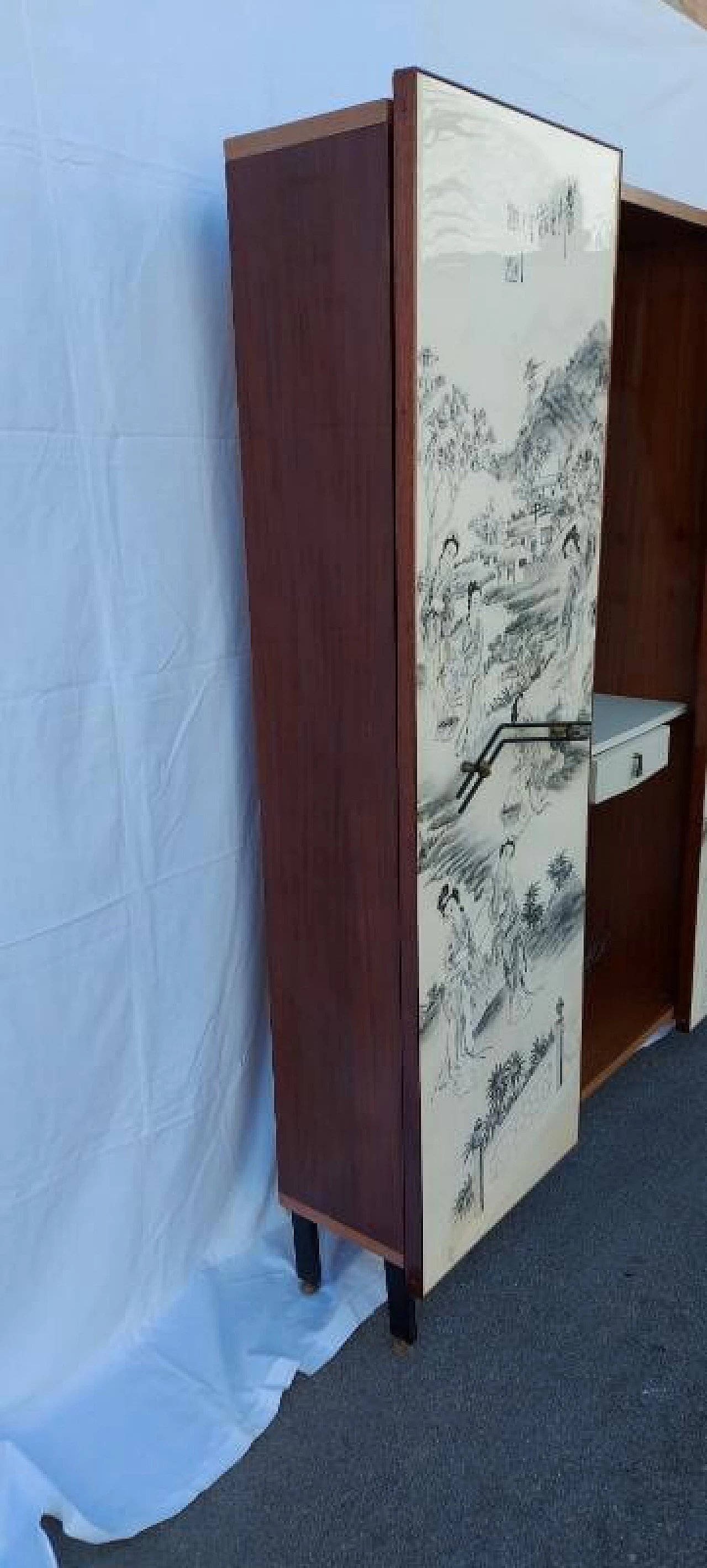 Cabinet with coat rack and sliding doors chinoiserie, 50s 1247791