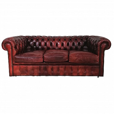 Chesterfield club 3 seats sofa in bordeaux red leather, 60s