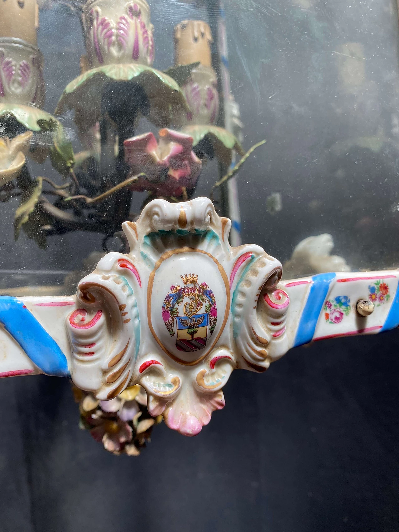 Coppia di lanterne in ceramica e vetro, fine '800 1248484