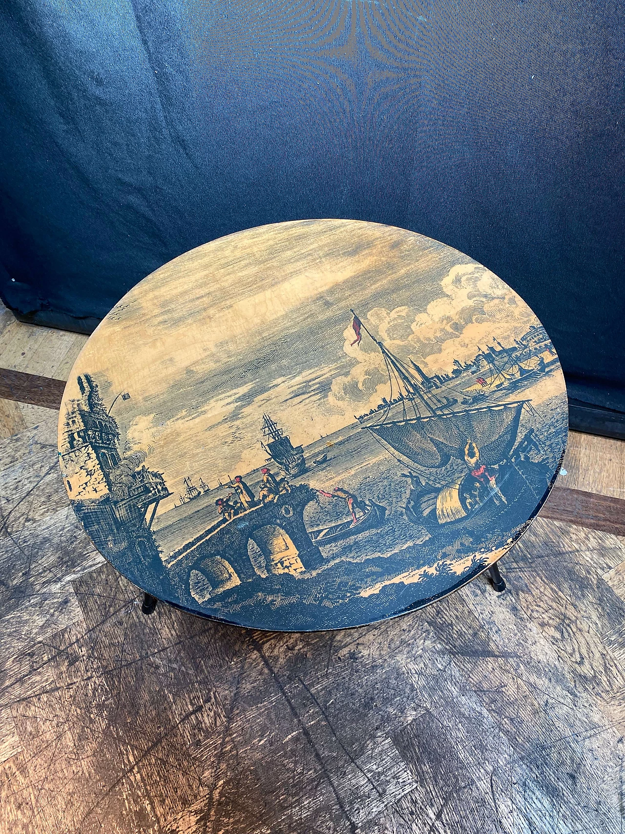 Tavolino da caffè alla maniera di Fornasetti, anni '60 1248654