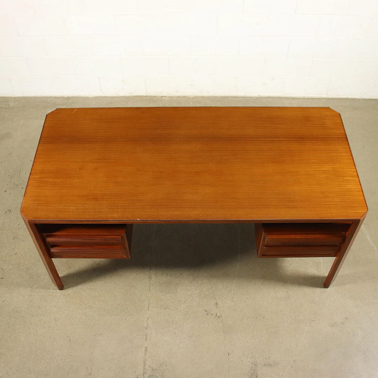 Desk in teak with glass top, 60s 1248773
